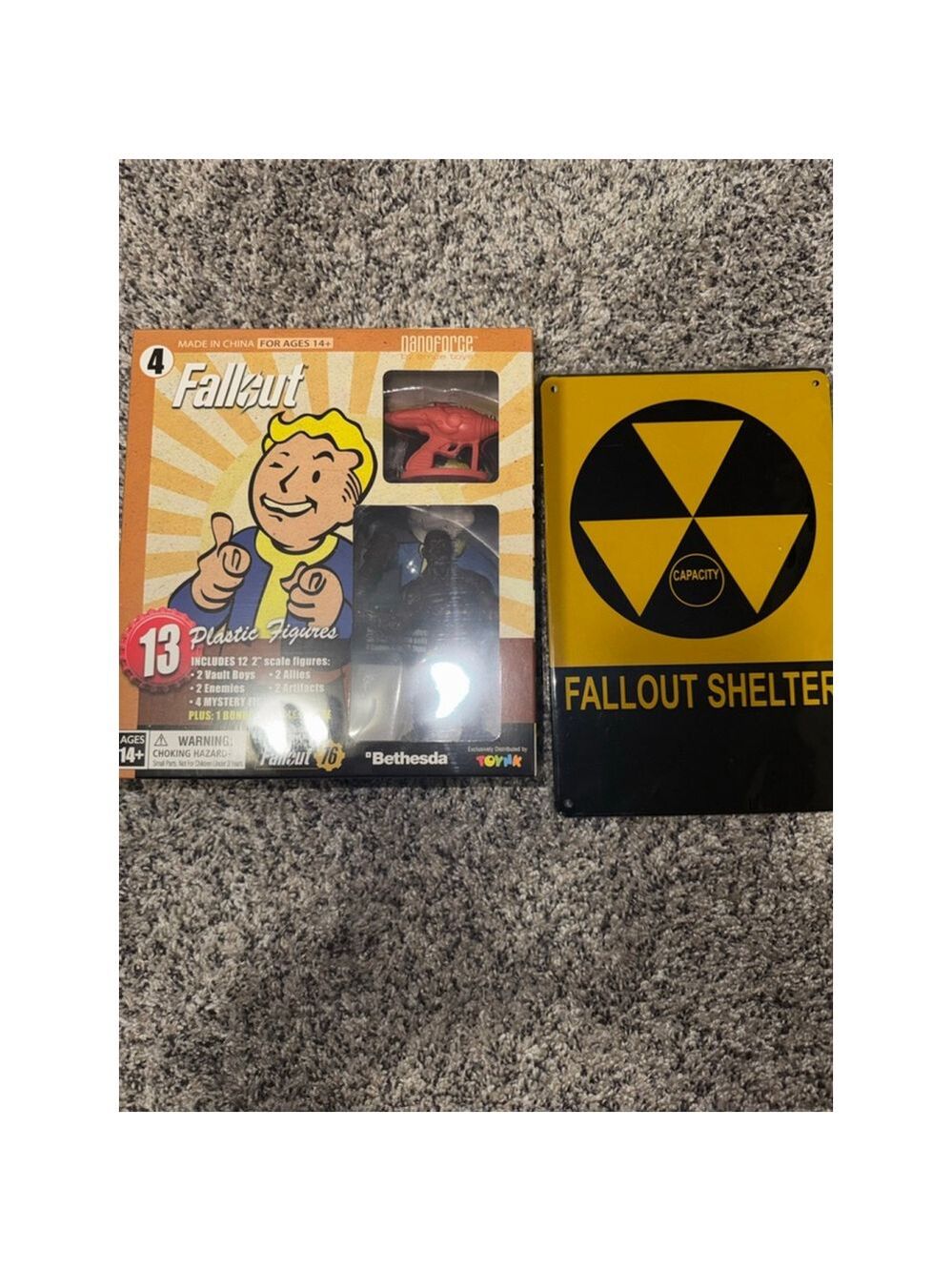 Fallout 76 NanoForce Figure Set + Fallout Shelter Metal Sign Bundle - Picture 2 of 13